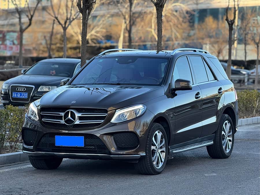 Mercedes-Benz GLE Class 2017 #2 Mercedes-Benz GLE Class 2017 car image #2