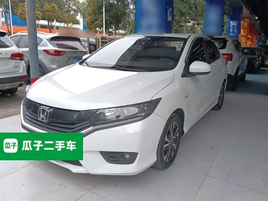 Honda Greiz 2017 #2 Honda Greiz 2017 car image #2