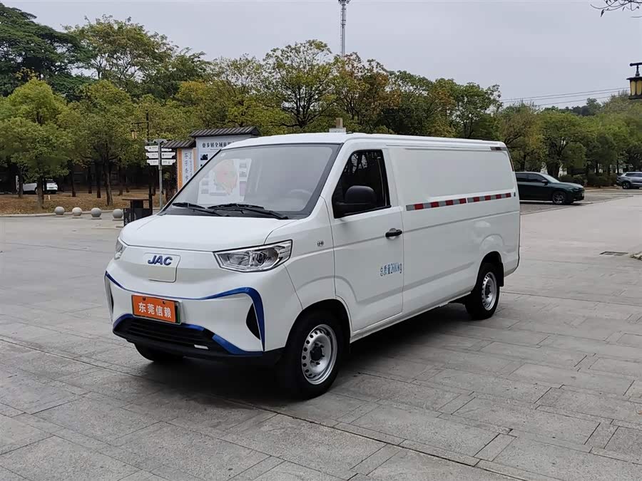 JAC 2024 #2 JAC 2024 imagen de coche #2