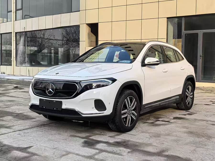 Mercedes-Benz EQA Class 2023 صورة سيارة #2