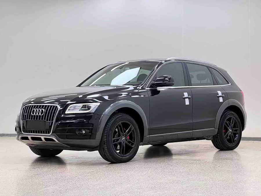 Audi Q5 2018 car image #2