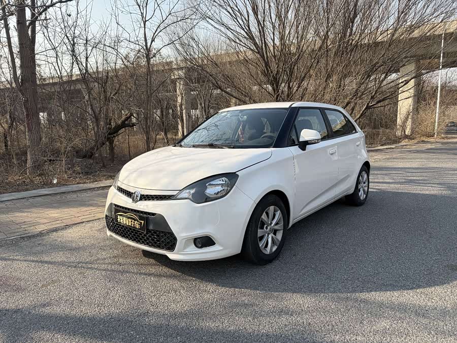 MG 3 2011 car image #2