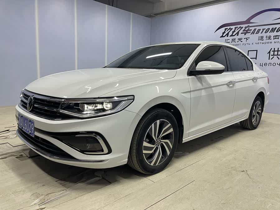 Volkswagen Bora 2022 immagine di auto #2