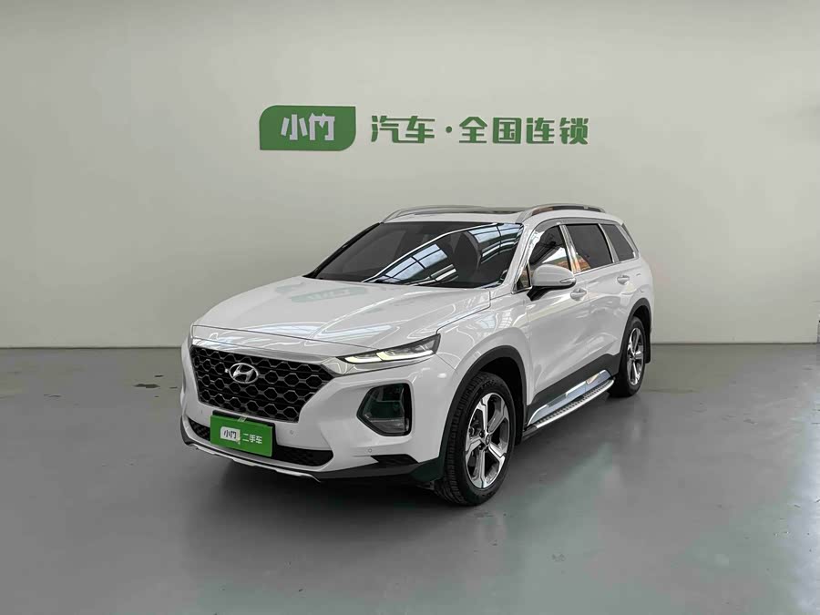 Hyundai Santa Fe 2021 car image #2