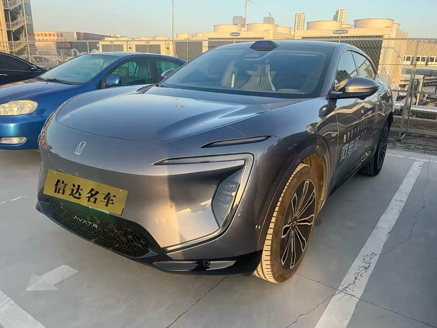 Avatr 07 2024 car image #2