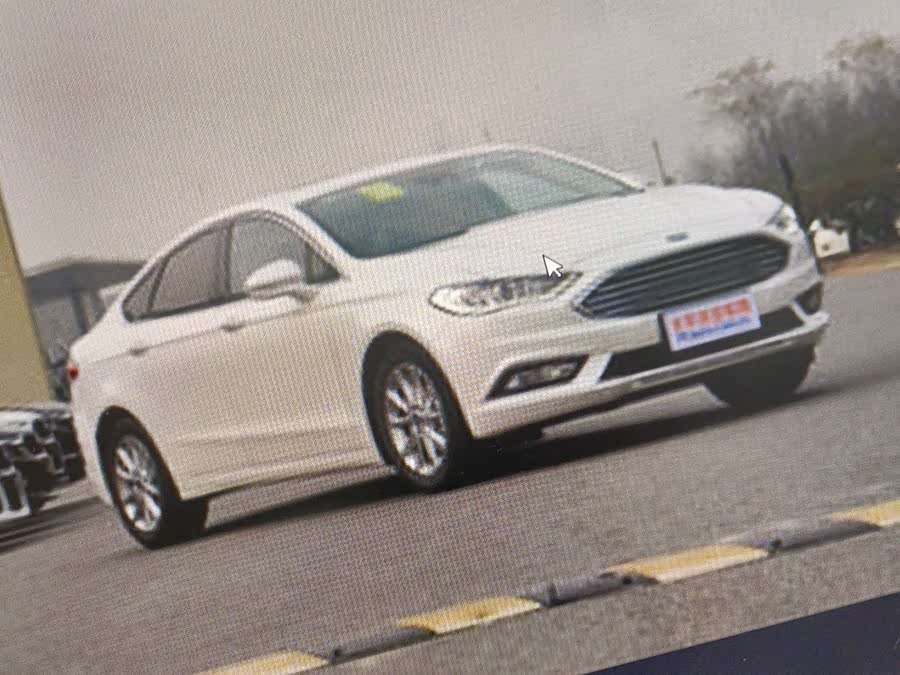 Ford Mondeo 2015 car image #2