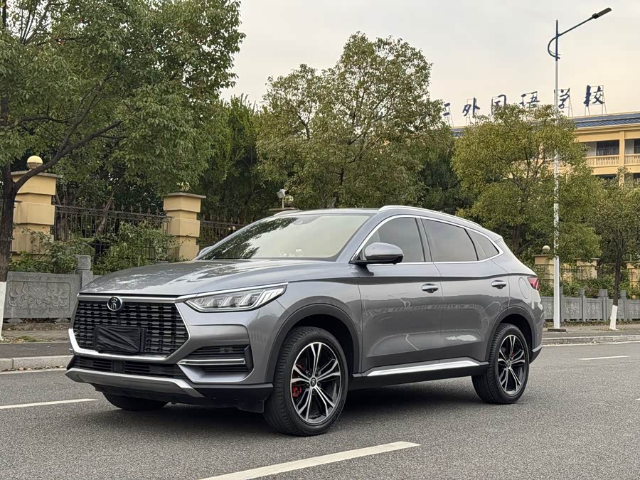 BYD Song Plus 2021 car image #2