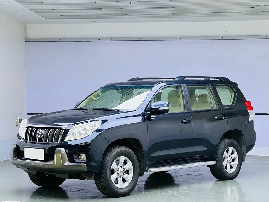 Toyota Land Cruiser Prado 2010 immagine di auto #2
