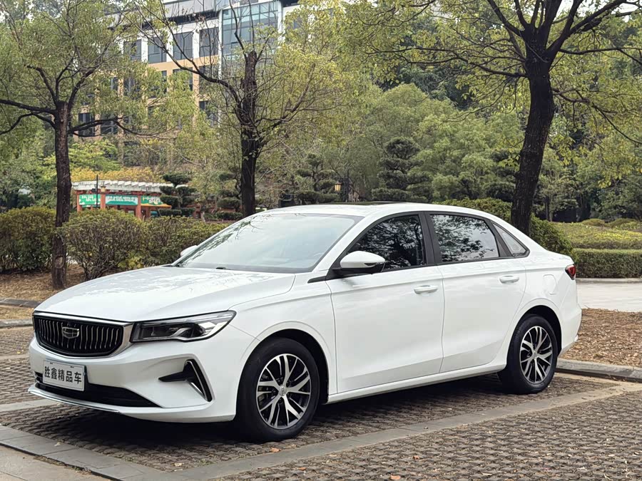 GEELY Emgrand 2021 car image #2
