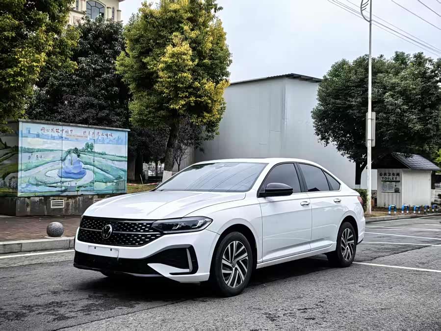 Volkswagen Lavida 2024 car image #2