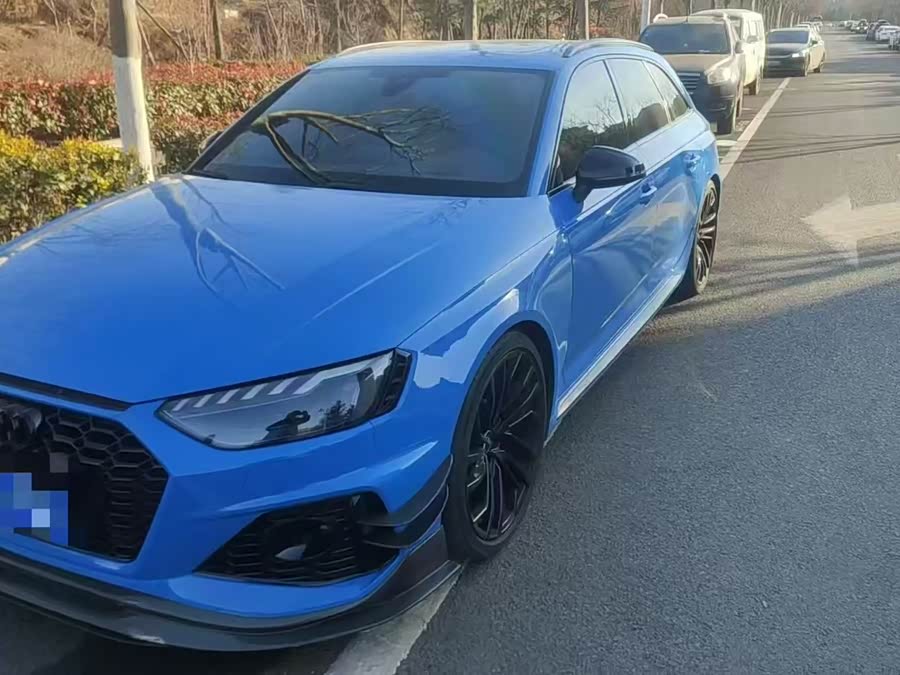 Audi RS 4 2021 car image #2