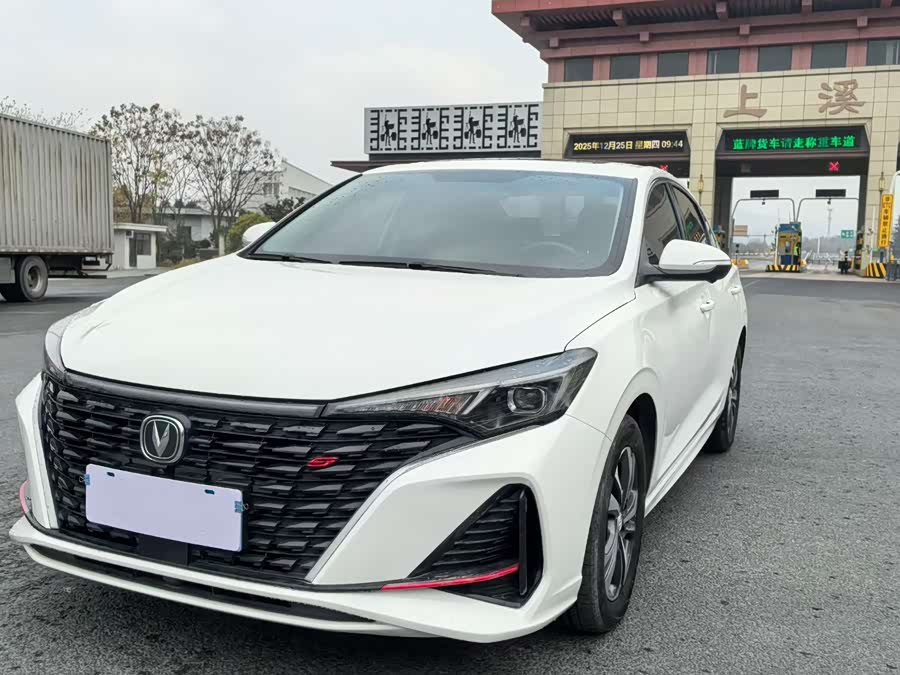 Changan Eado 2022 car image #2