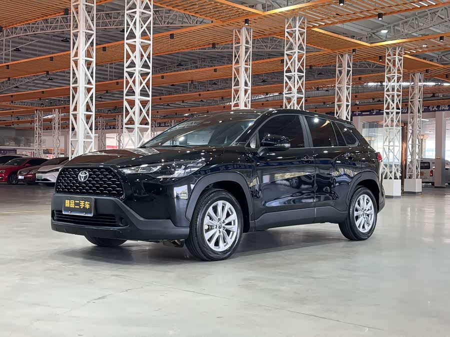 Toyota Corolla Cross 2024 immagine di auto #2