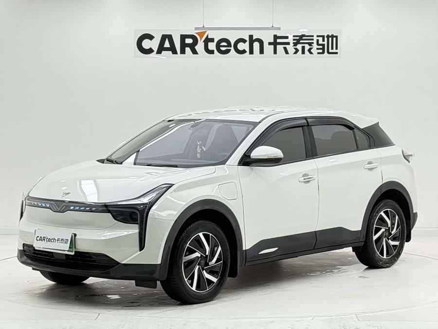 哪吒汽车 哪吒U 2022 汽车图片 #2