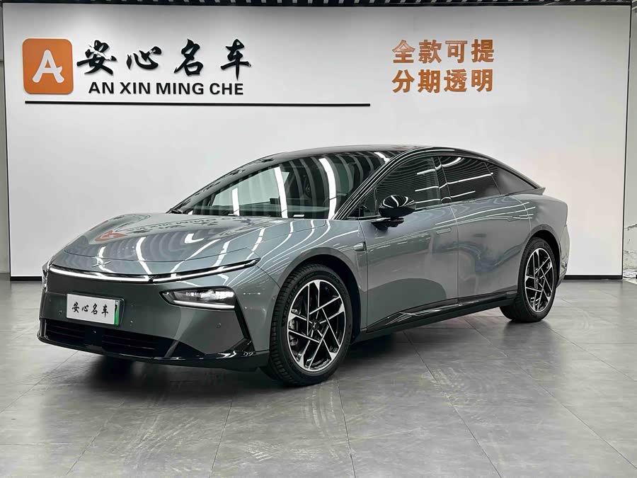 Xpeng P7+ 2025 car image #2