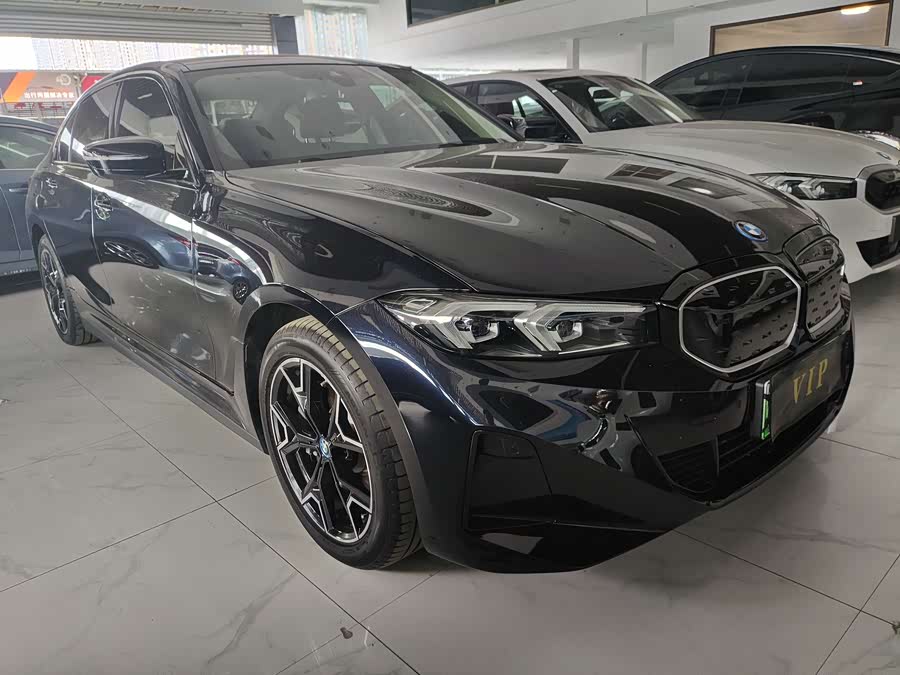 BMW i3 2023 #2 BMW i3 2023 car image #2