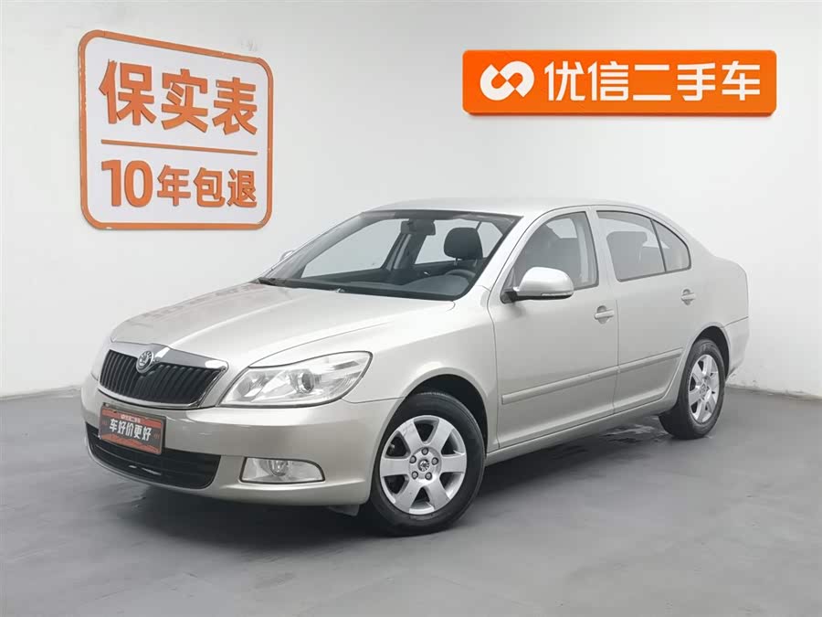 Skoda Octavia 2012 car image #2
