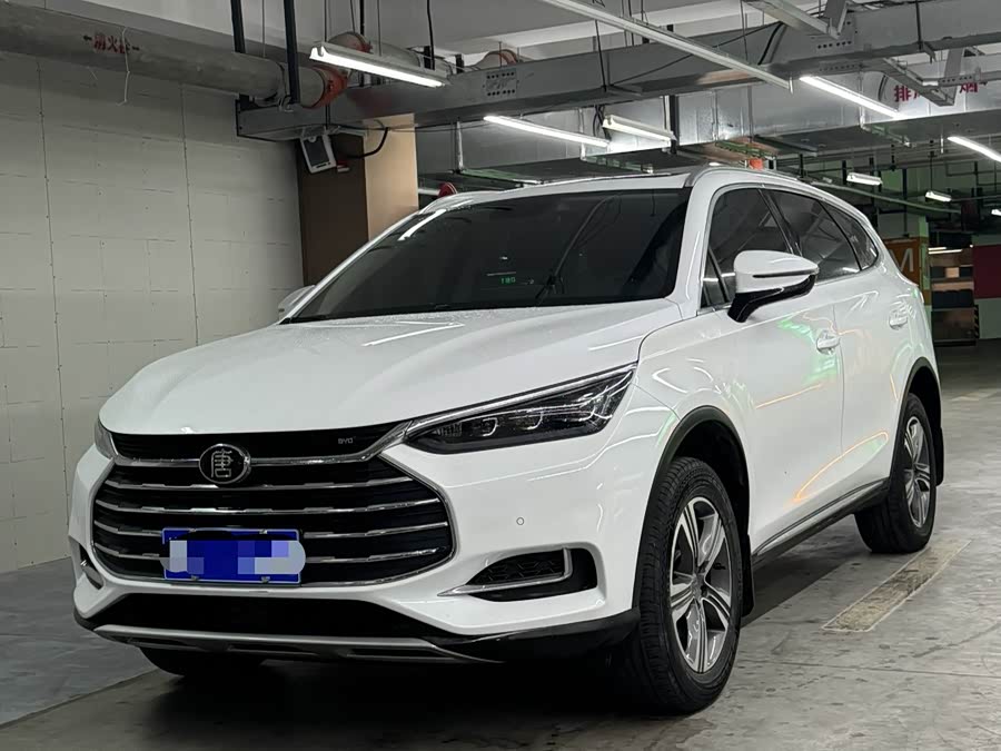 BYD Tang 2019 car image #2