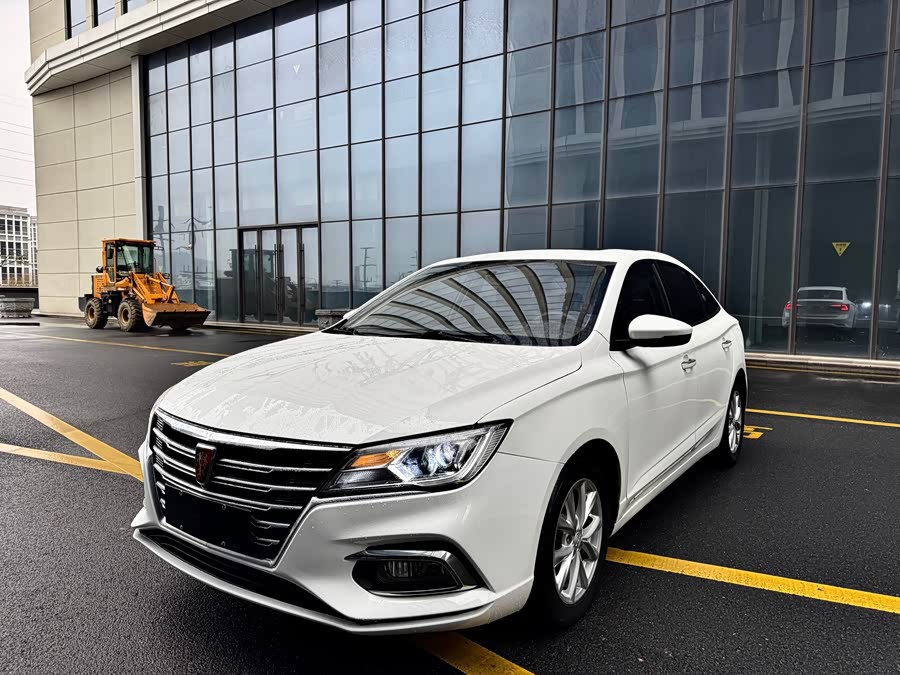 Roewe i5 2019 car image #2