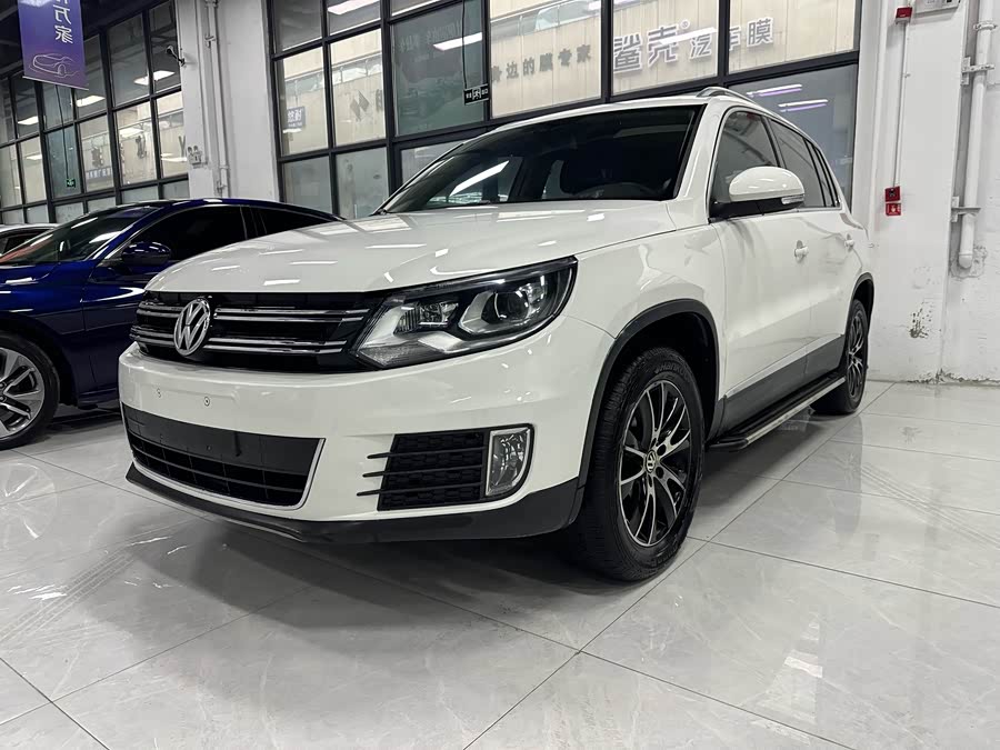 Volkswagen Tiguan 2016 car image #2