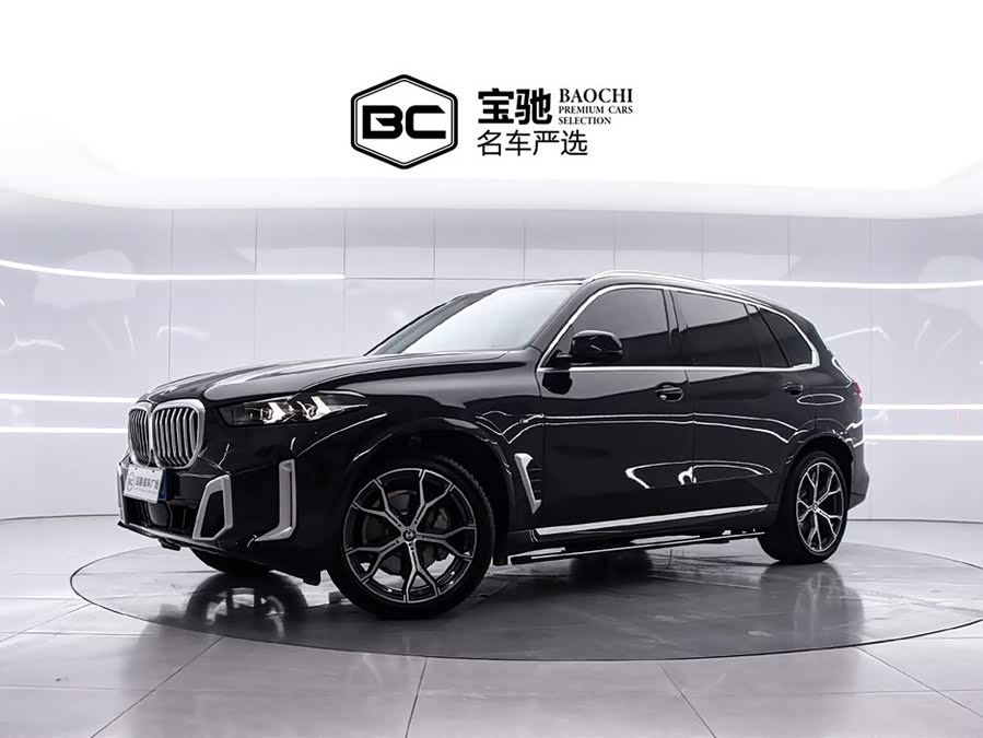 BMW X5 2024 car image #2