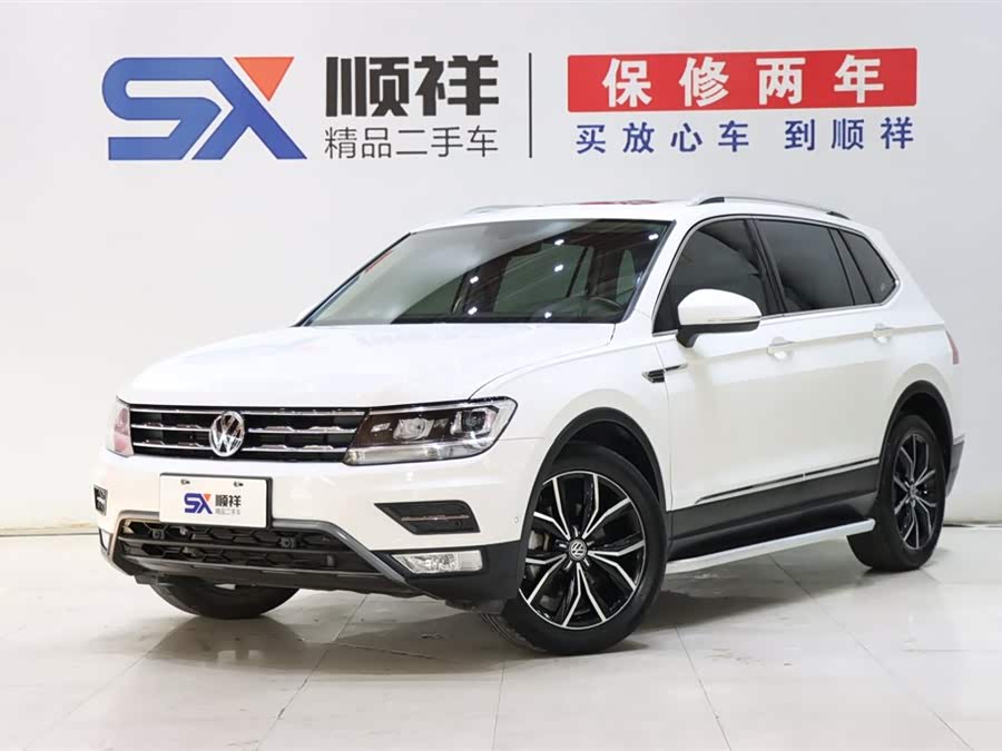 Volkswagen Tiguan L 2020 car image #2