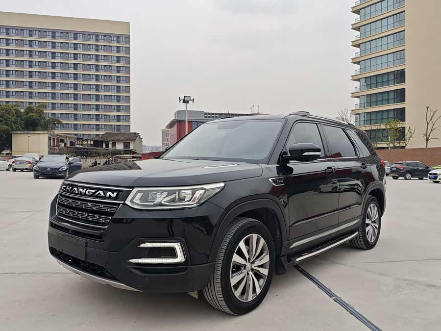 Changan CS95 2018 car image #2