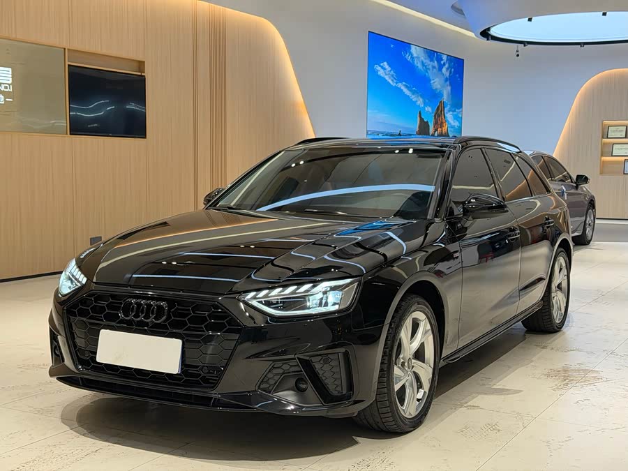 Audi A4 (Imported) 2022 صورة سيارة #2