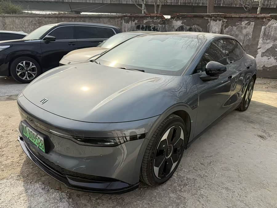 Zeekr 007 2024 immagine di auto #2