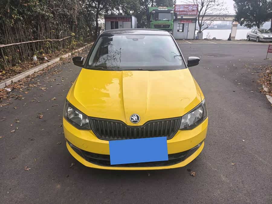 Skoda Fabia 2016 صورة سيارة #2