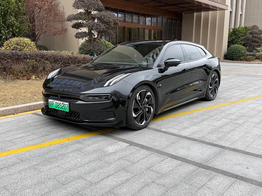 极氪 极氪001 2023 汽车图片 #2