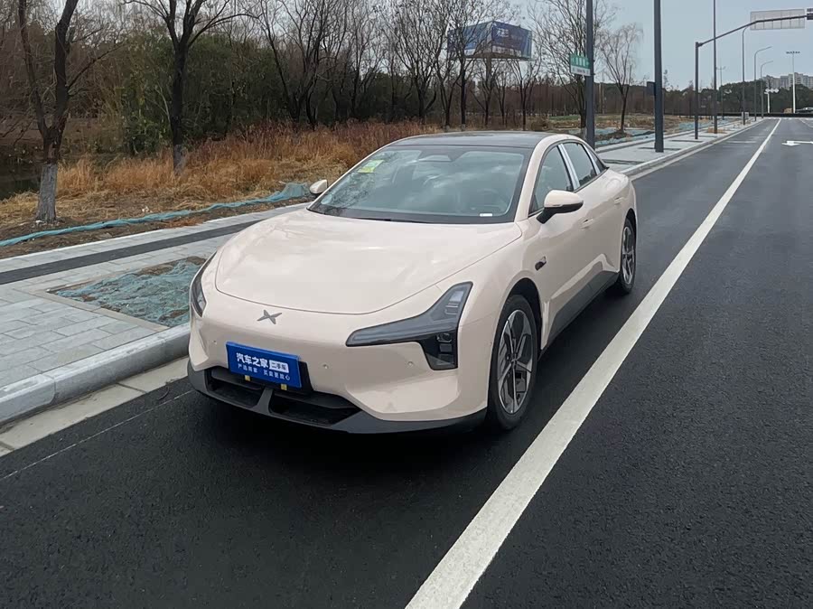 Xpeng MONA M03 2025 #2 Xpeng MONA M03 2025 car image #2