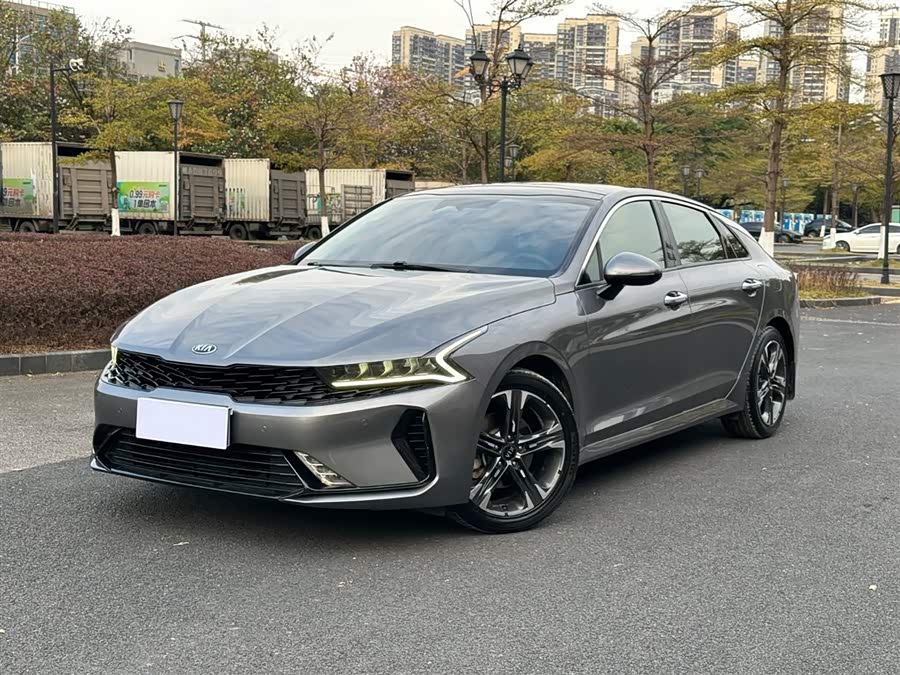 Kia K5 2021 صورة سيارة #2