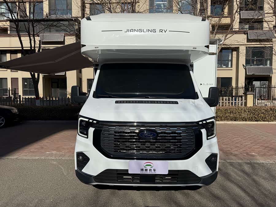 Ford Transit T8 2025 #2 Ford Transit T8 2025 car image #2