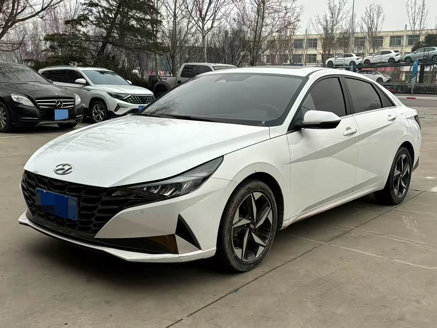 Hyundai Elantra 2021 car image #2