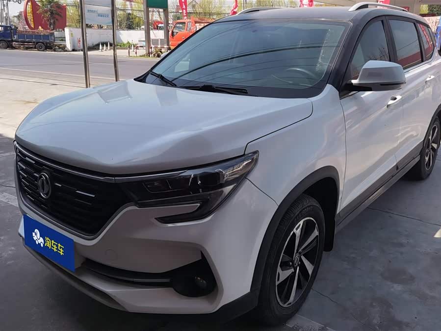 Forthing T5 2019 immagine di auto #2