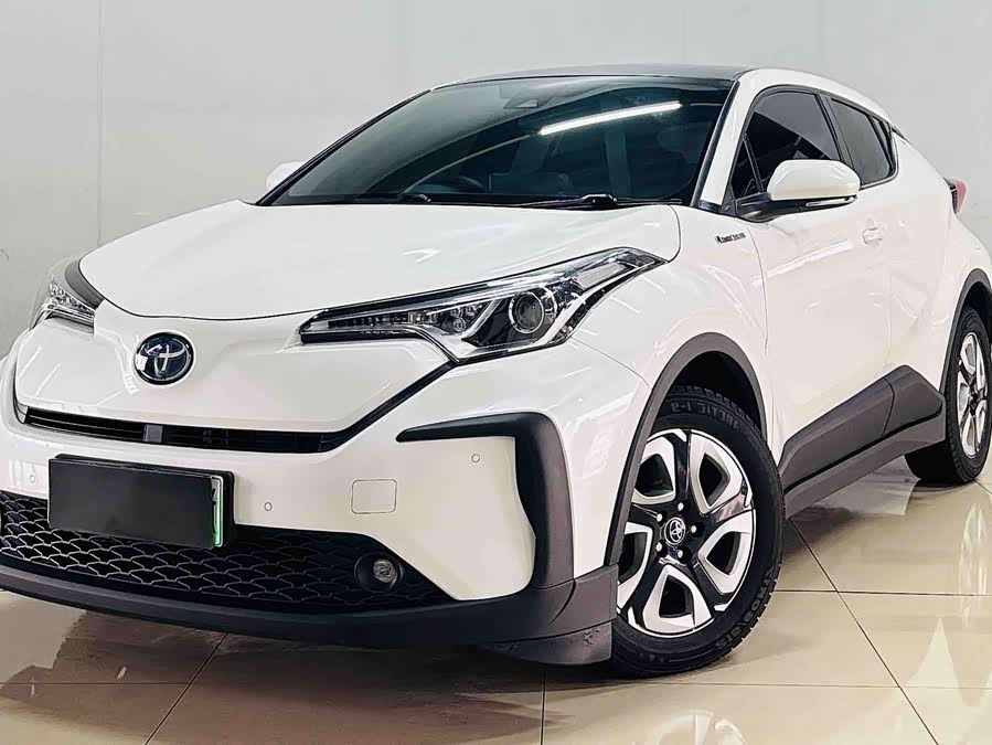 Toyota C-HR EV 2021 immagine di auto #2