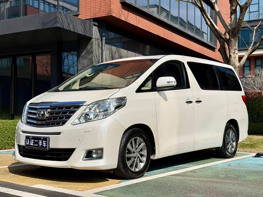 Toyota Alphard 2014 immagine di auto #2