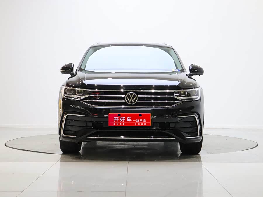 Volkswagen Tiguan L 2023 #2 Volkswagen Tiguan L 2023 car image #2