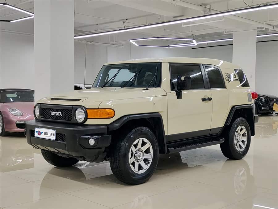 Toyota 2025 car image #2