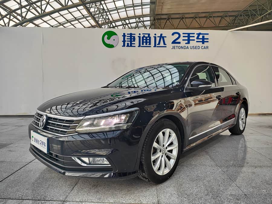 Volkswagen Passat 2018 car image #2