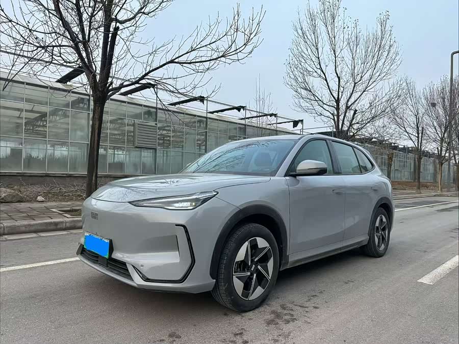 GEELY 2024 car image #2