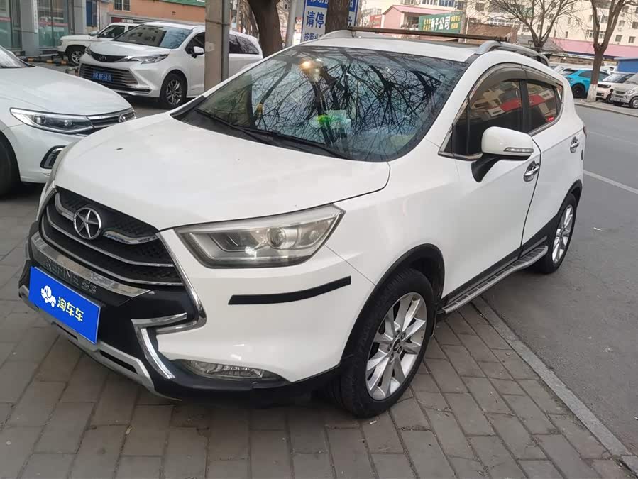 JAC 2015 #2 JAC 2015 car image #2