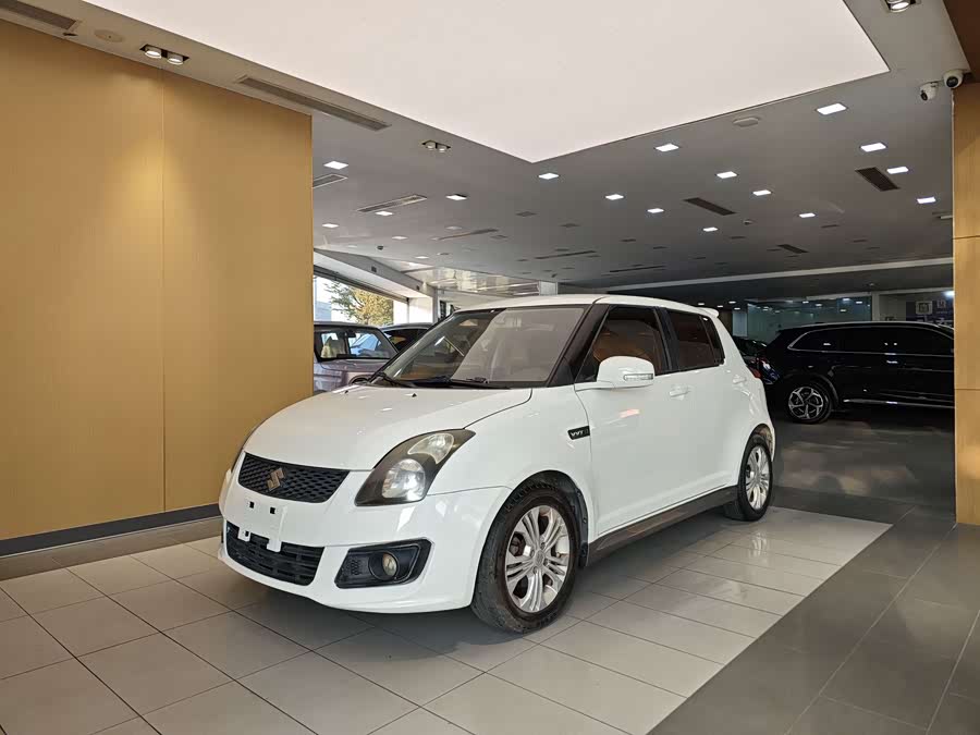 Suzuki Swift 2016 car image #2