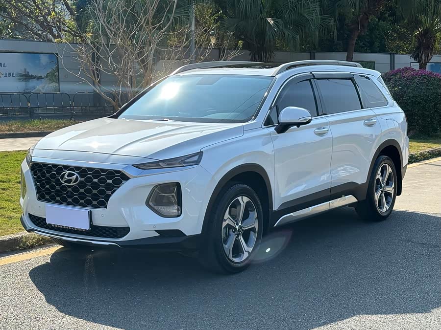 Hyundai Santa Fe 2022 #2 Hyundai Santa Fe 2022 car image #2