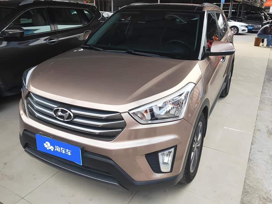 Hyundai ix25 2016 car image #2