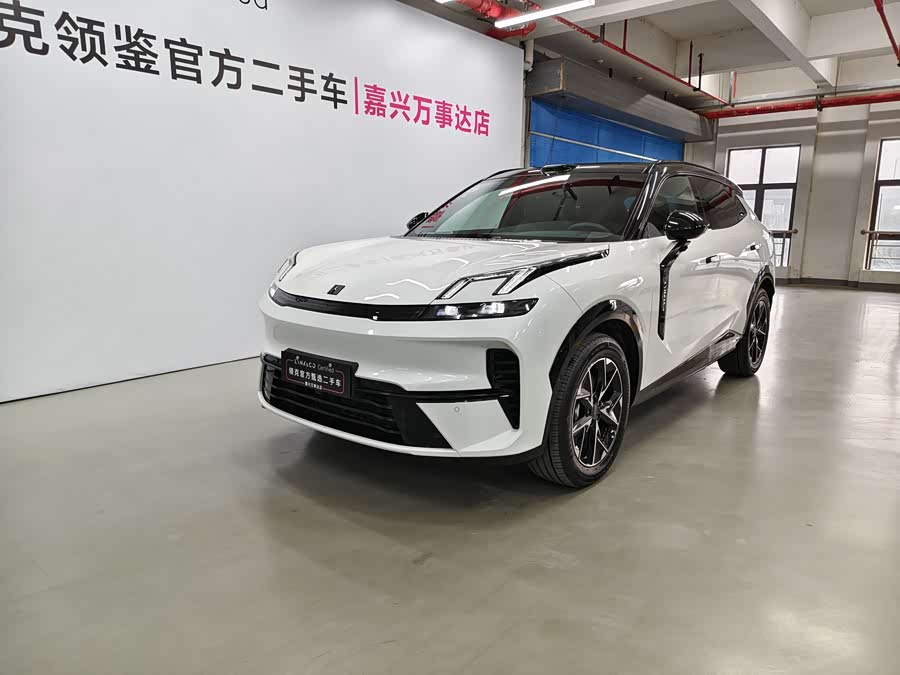 Lynk & Co 08 EM-P 2025 #2 Lynk & Co 08 EM-P 2025 car image #2