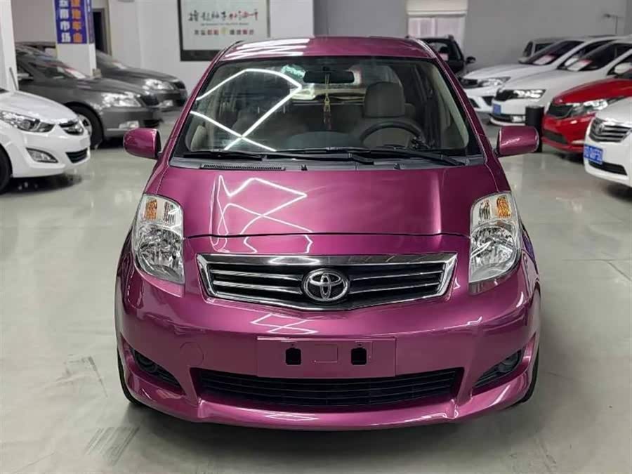 Toyota Yaris 2013 imagem de carro #2