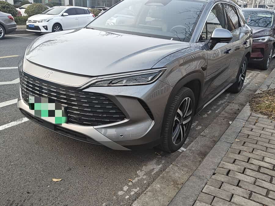 BYD SongL DM-i 2024 car image #2