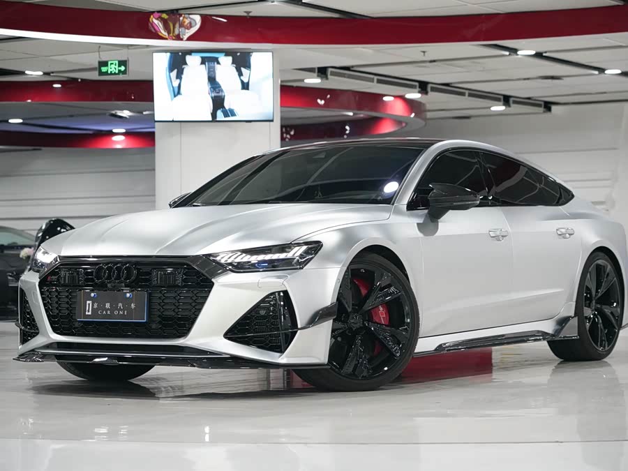 Audi RS 7 2021 car image #2